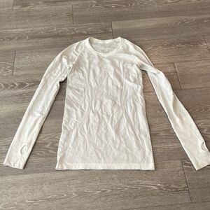 Women's Lululemon White Swiftly Long Sleeve Size 4